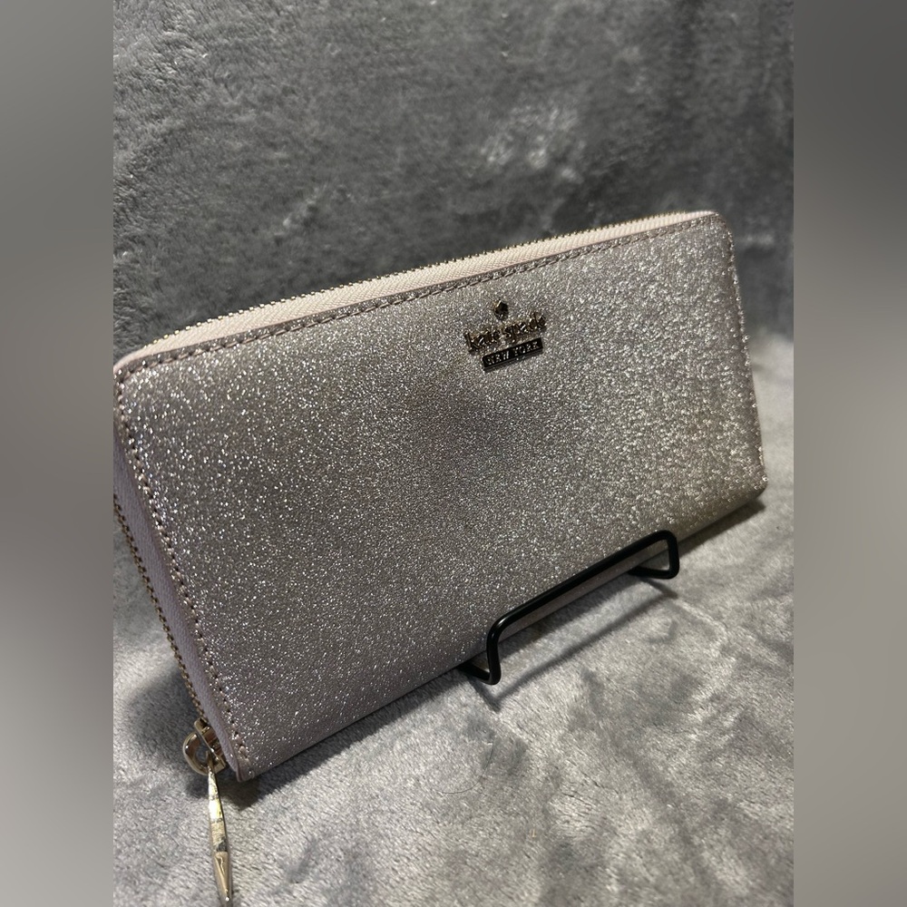 Kate Spade Joeley Large Silver Glitter Continental Wallet - Picture 3 of 12